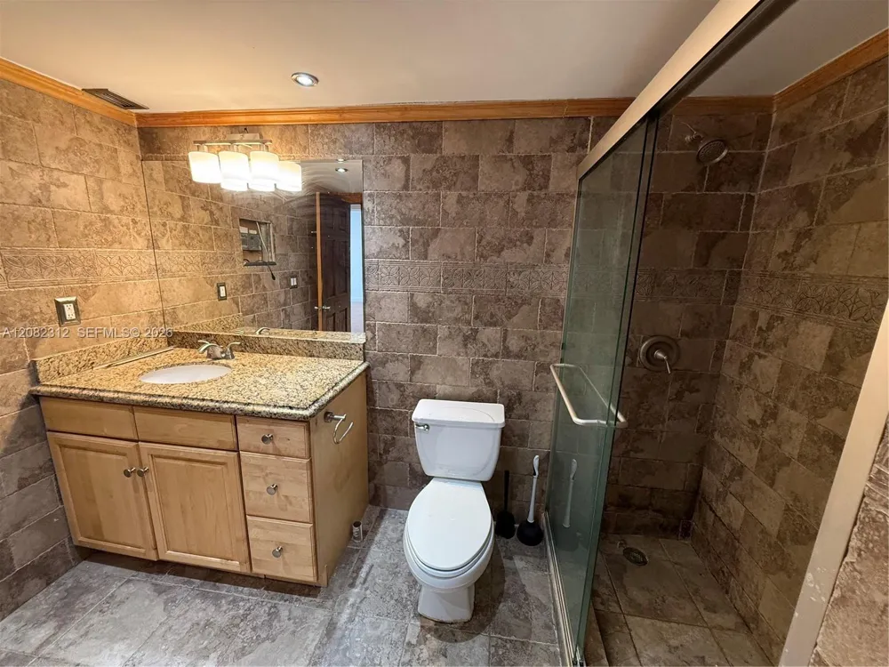 19380 Collins Ave #PH-11 Sunny Isles Beach, FL 33160