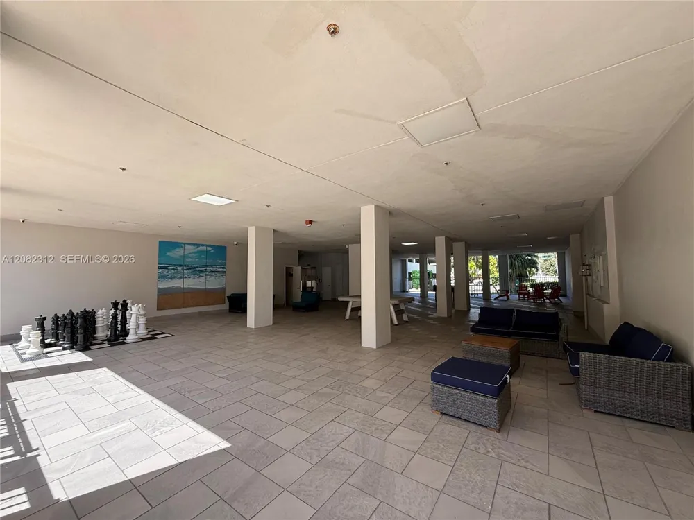 19380 Collins Ave #PH-11 Sunny Isles Beach, FL 33160