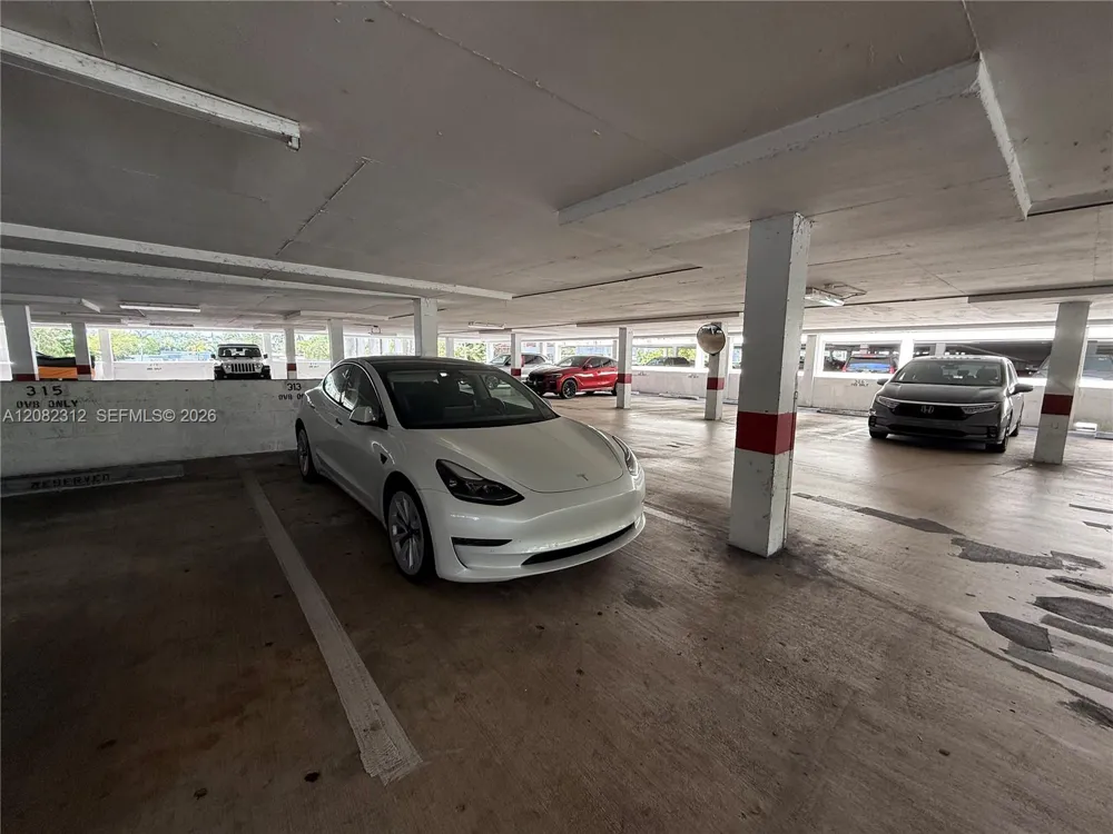 19380 Collins Ave #PH-11 Sunny Isles Beach, FL 33160
