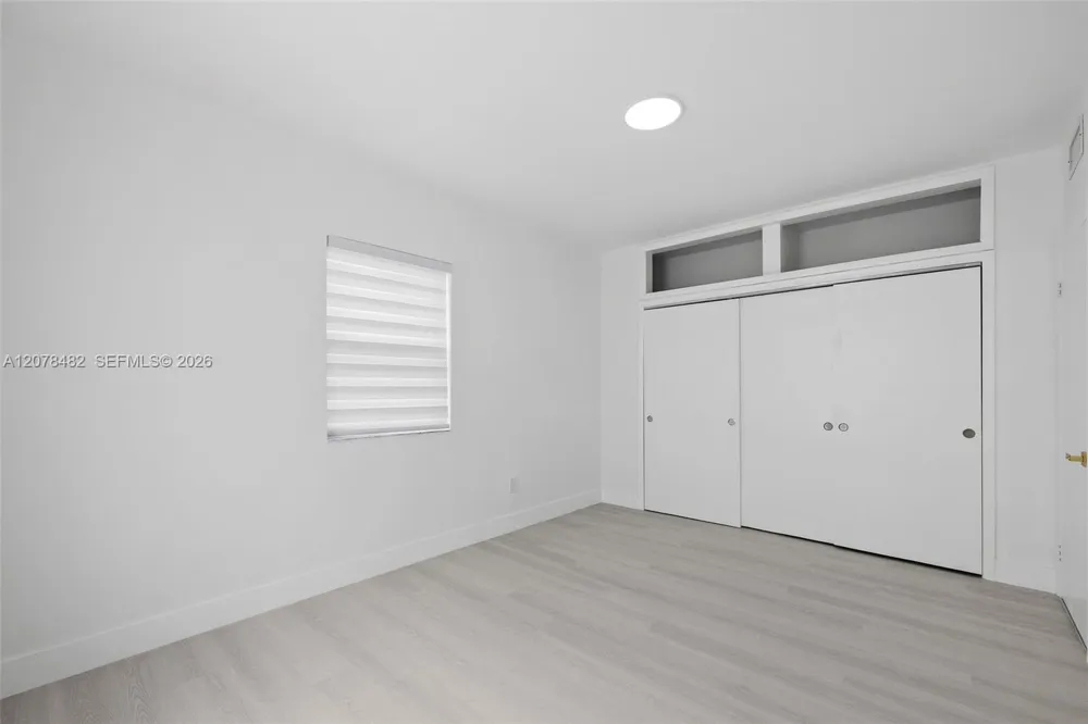 10901 SW 47th Ter Miami, FL 33165