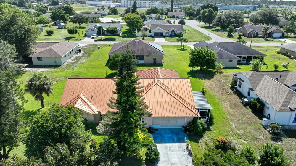 237 Lauberge Ct. Lehigh Acres, FL 33936