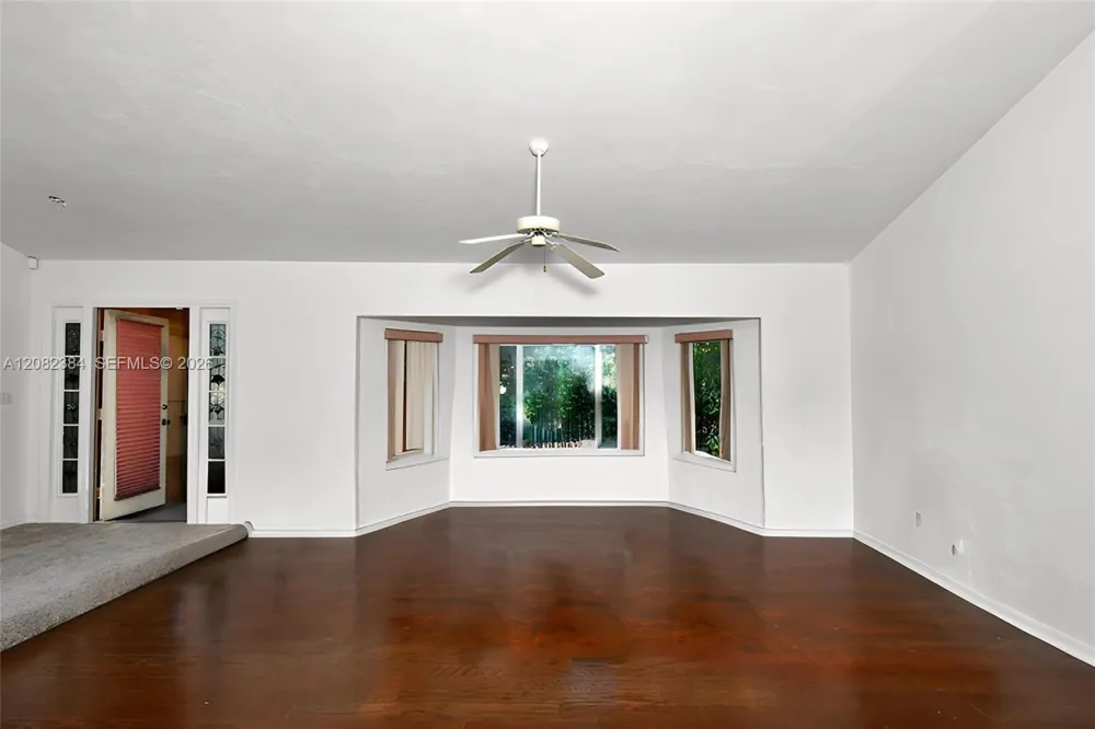 237 Lauberge Ct. Lehigh Acres, FL 33936