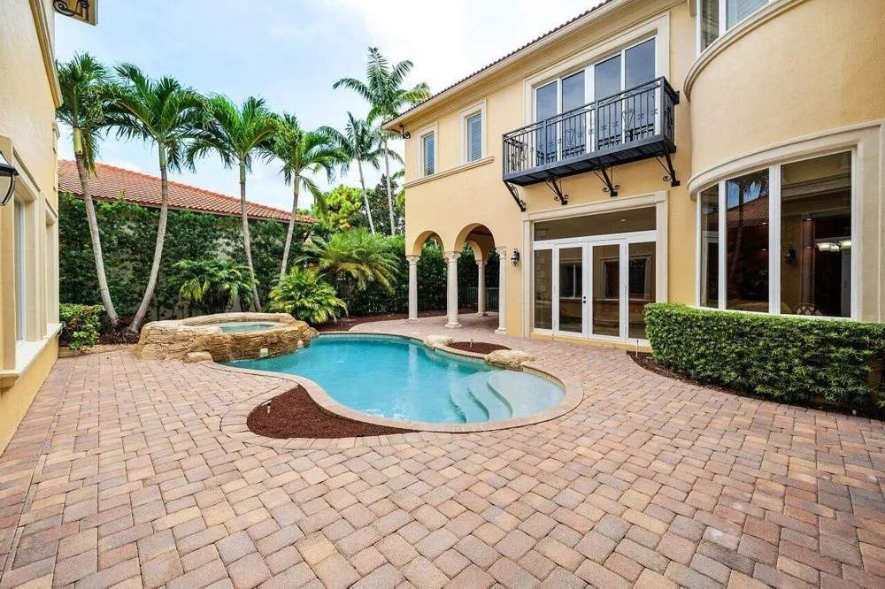 17387 Balaria Street Boca Raton, FL 33496
