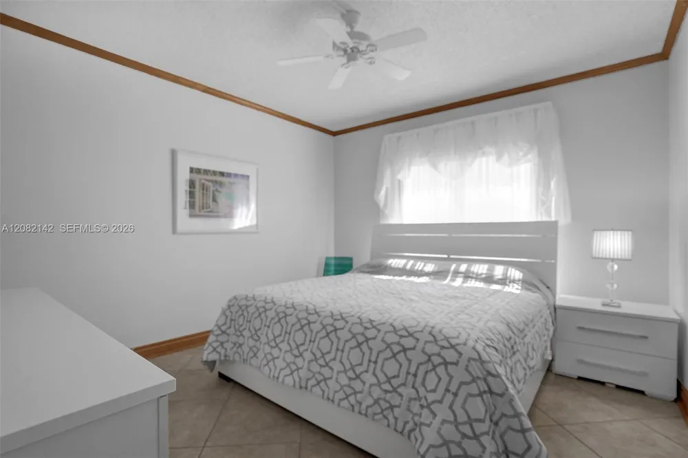 400 Riverside Dr #406 Pompano Beach, FL 33062