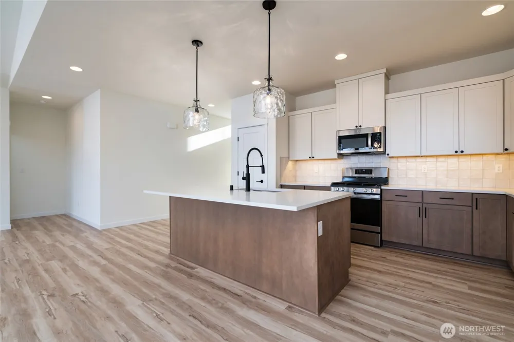 640 Legacy Way Sedro Woolley, WA 98284