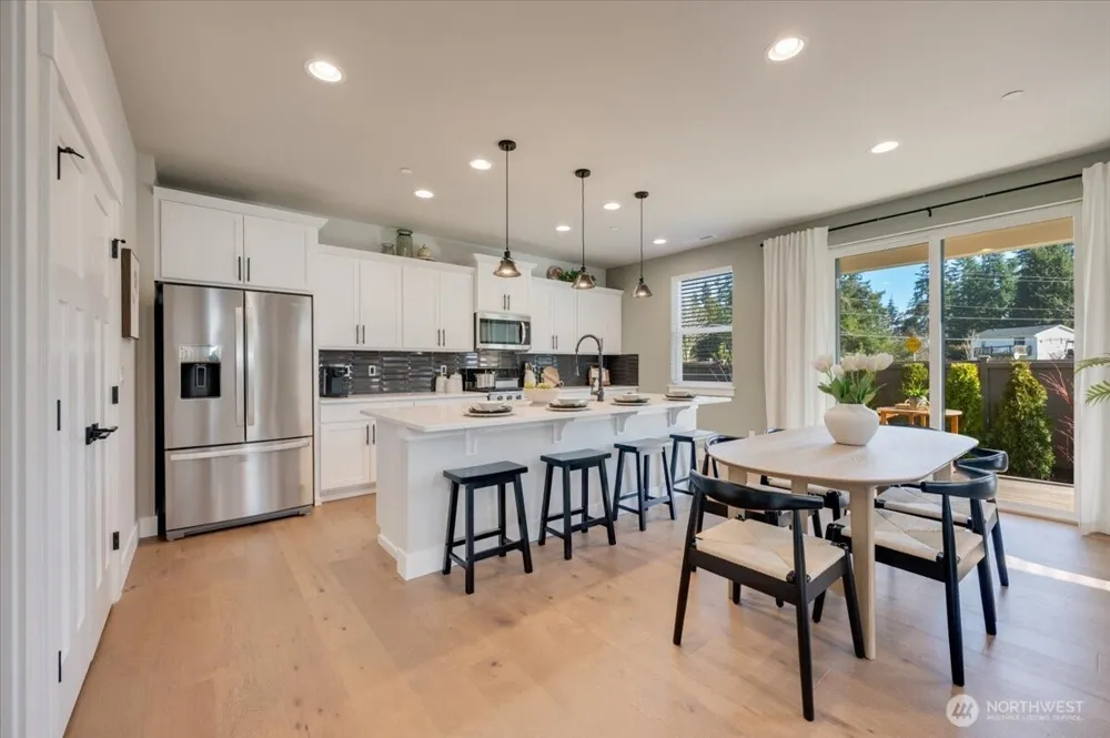 20812 99th Place S Kent, WA 98031