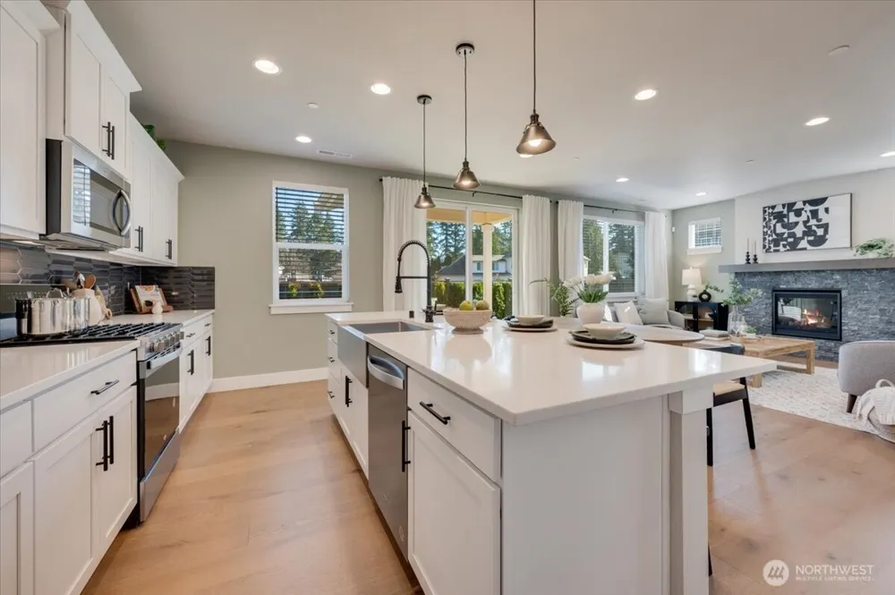20812 99th Place S Kent, WA 98031