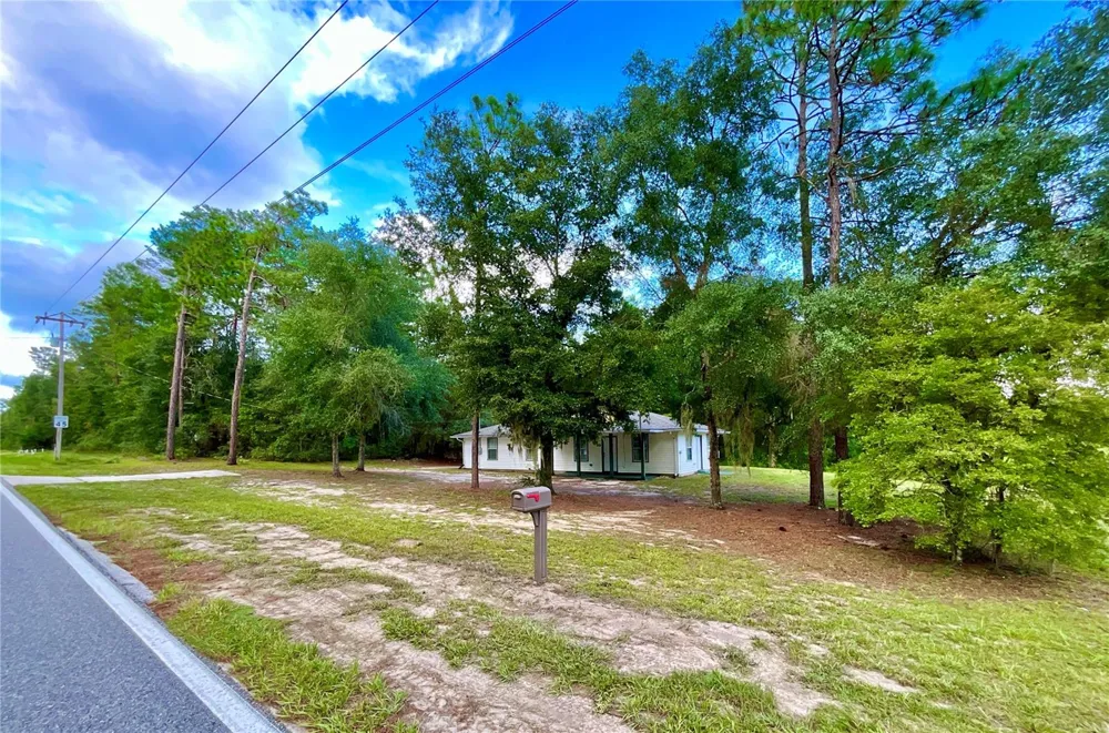 1150 CORAL FARMS ROAD Florahome, FL 32140