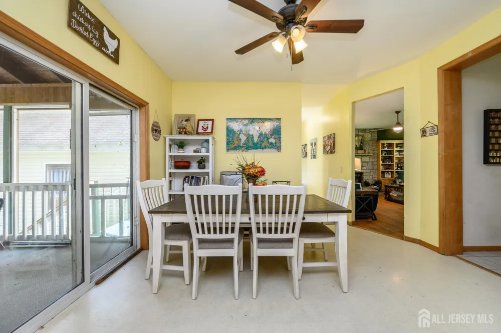 34 Highland Avenue Green, NJ 07821