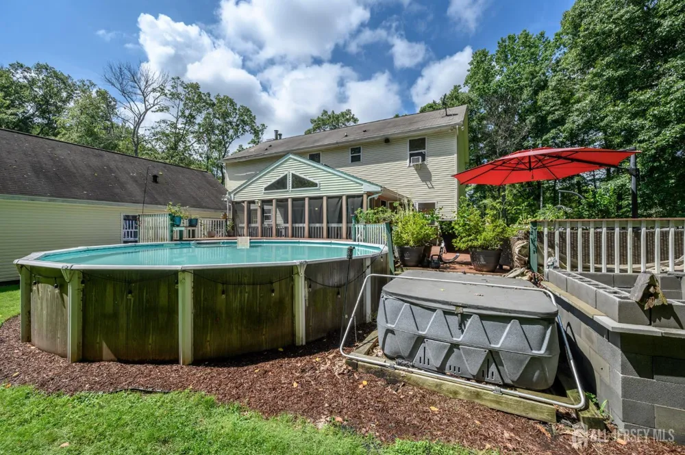 34 Highland Avenue Green, NJ 07821