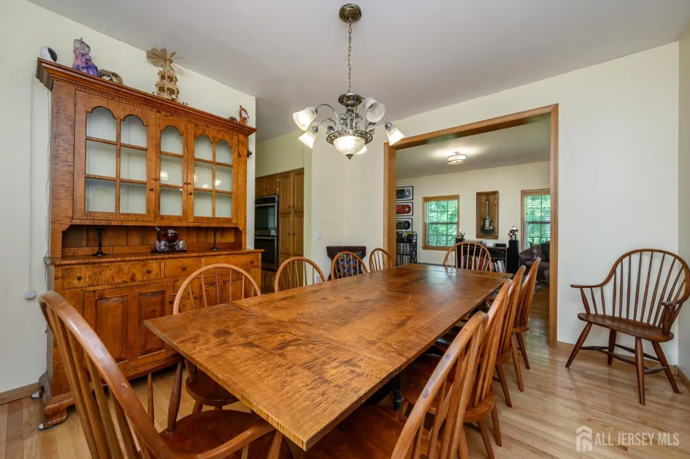 34 Highland Avenue Green, NJ 07821