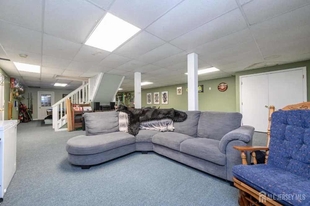 34 Highland Avenue Green, NJ 07821