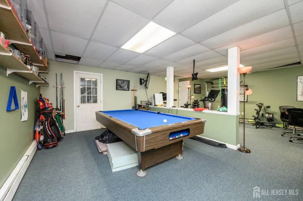 34 Highland Avenue Green, NJ 07821