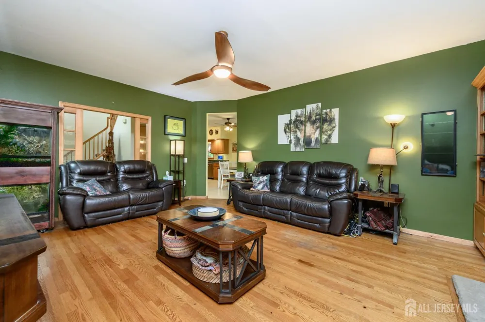 34 Highland Avenue Green, NJ 07821
