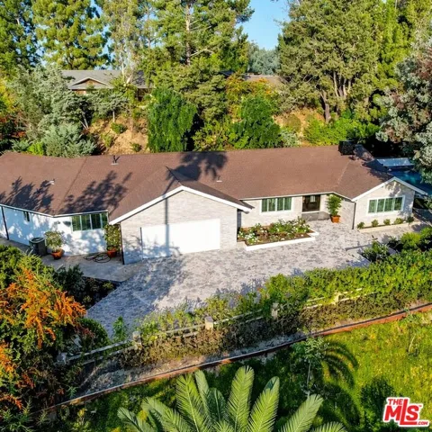 4732 Del Moreno Drive