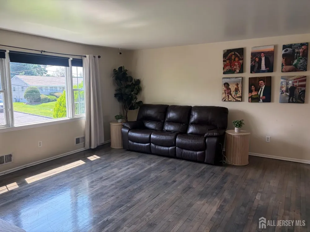 116 Lafayette Place South Plainfield, NJ 07080