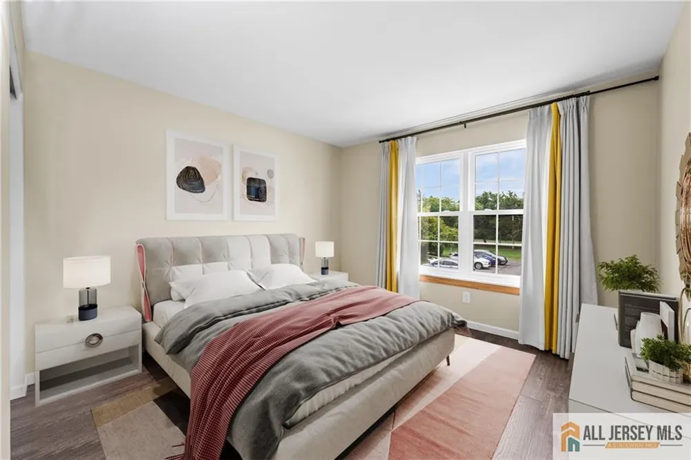 11 Canterbury Circle Franklin, NJ 08873