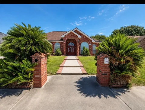 1245 Carlos Trail
