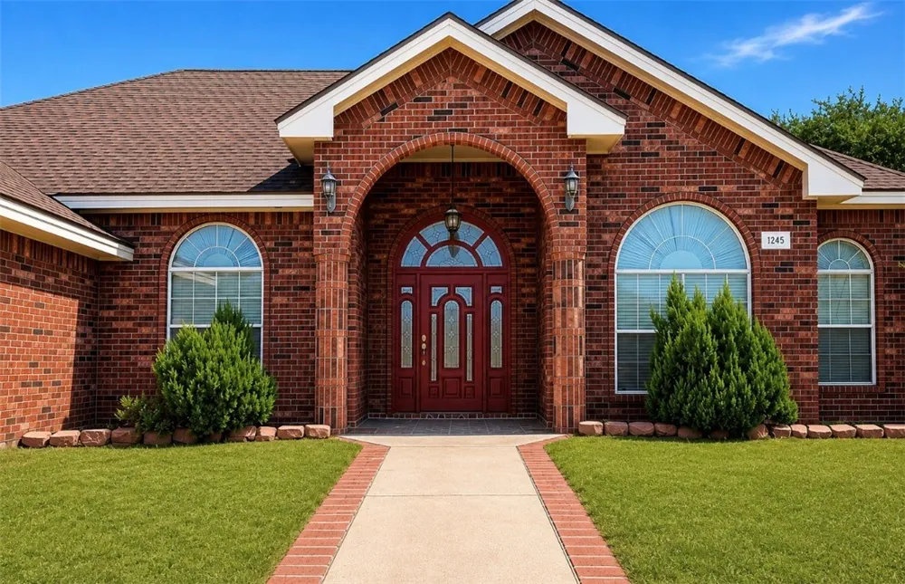 1245 Carlos Trail Alice, TX 78332