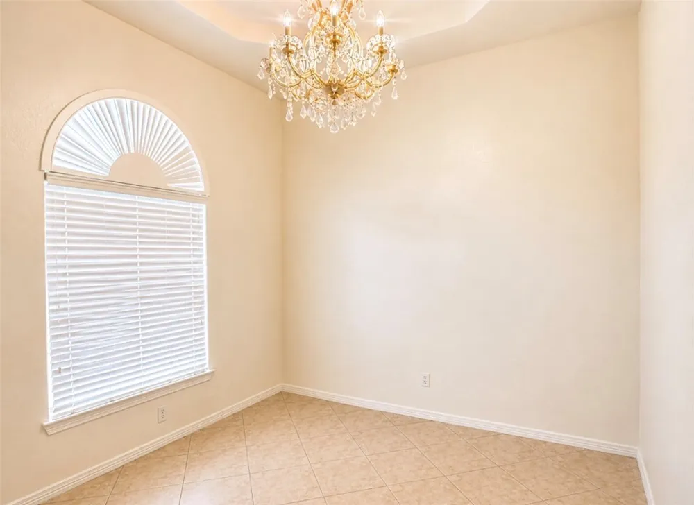 1245 Carlos Trail Alice, TX 78332
