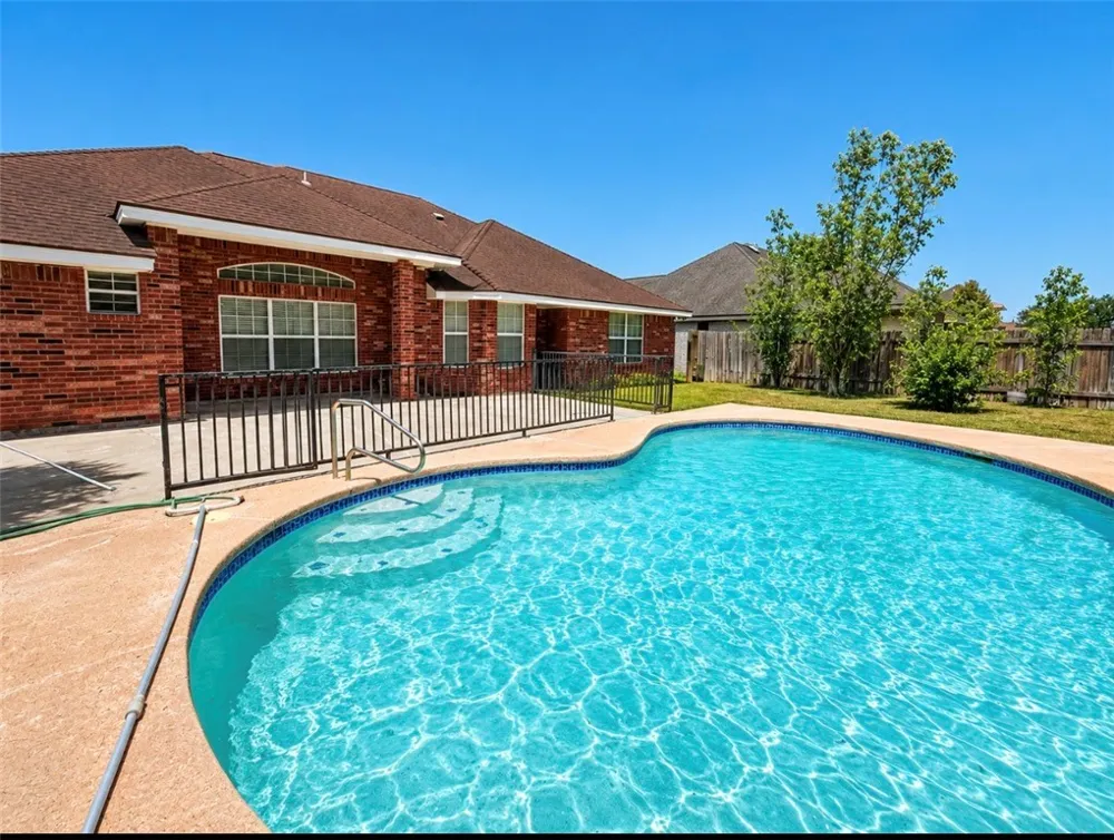 1245 Carlos Trail Alice, TX 78332