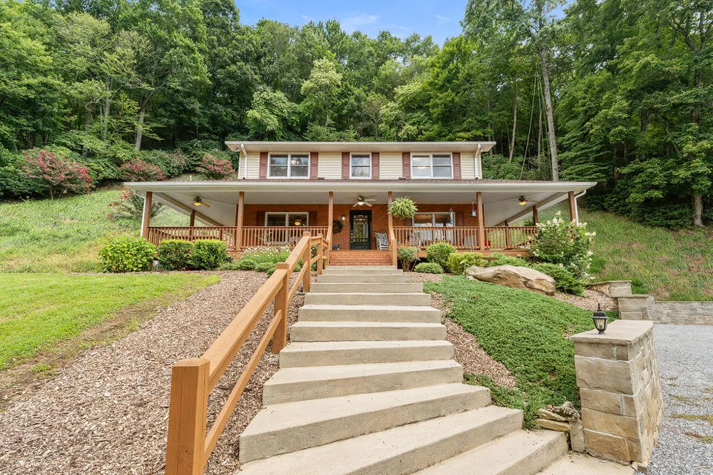 Lakey Creek Road Franklin, NC 28734