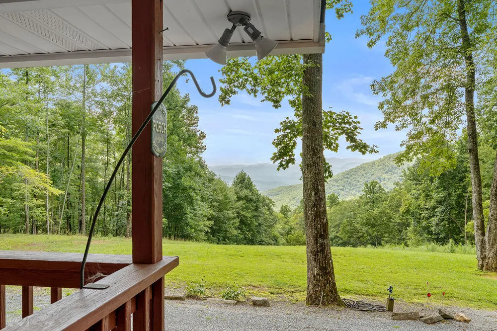 Lakey Creek Road Franklin, NC 28734