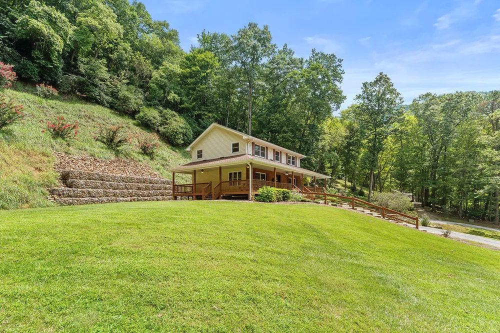 Lakey Creek Road Franklin, NC 28734