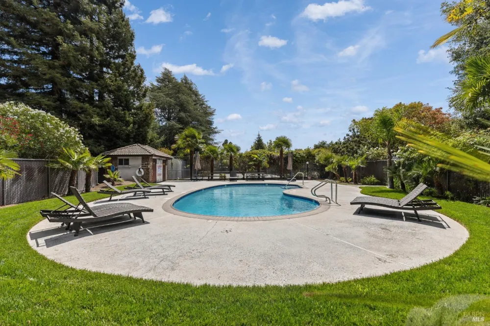 745 Marsh Court Napa, CA 94558