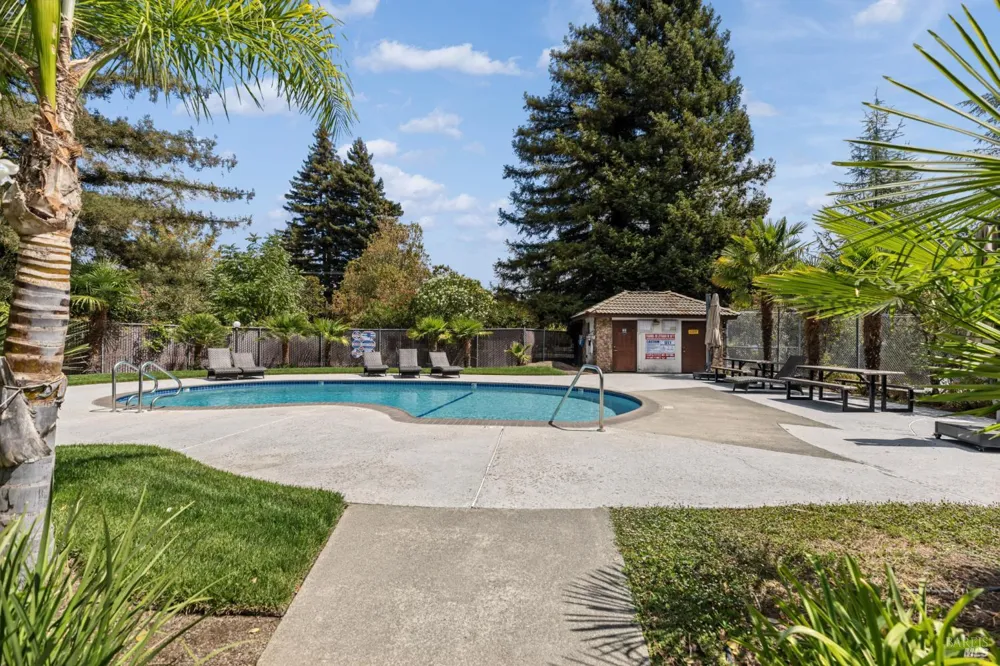 745 Marsh Court Napa, CA 94558