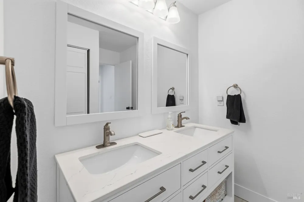745 Marsh Court Napa, CA 94558