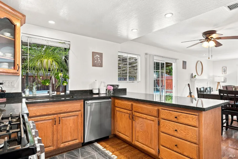 150 Dodge Court Napa, CA 94558