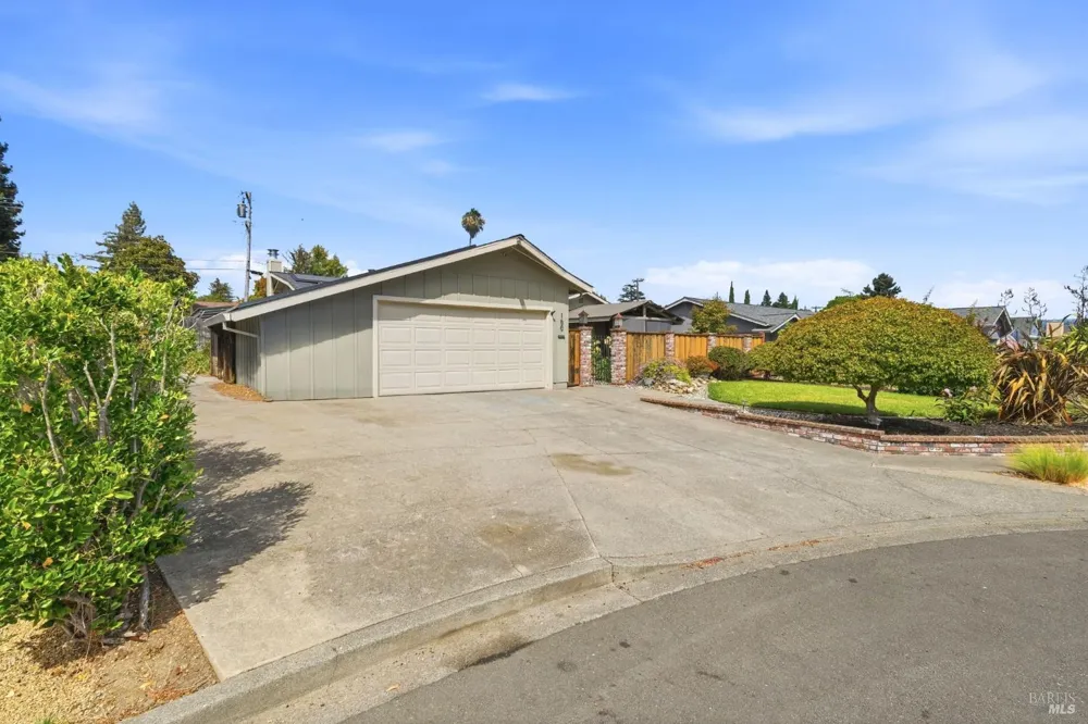 150 Dodge Court Napa, CA 94558