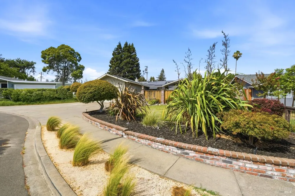 150 Dodge Court Napa, CA 94558