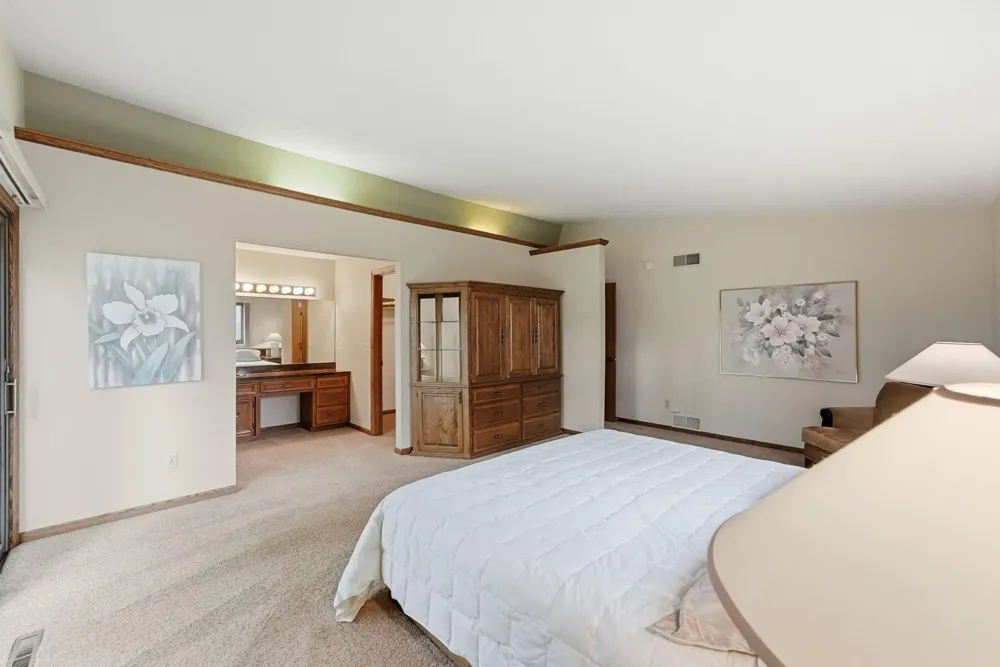 1777 Wildwood Road Saint Cloud, MN 56303