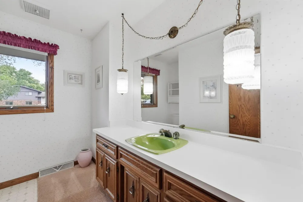 1777 Wildwood Road Saint Cloud, MN 56303