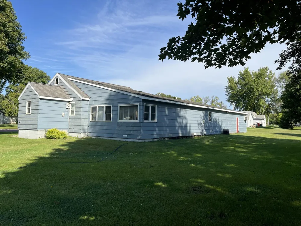110 S 4th Avenue W Truman, MN 56088