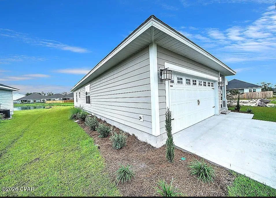 109 Saw Grass Way Panama City, FL 32404