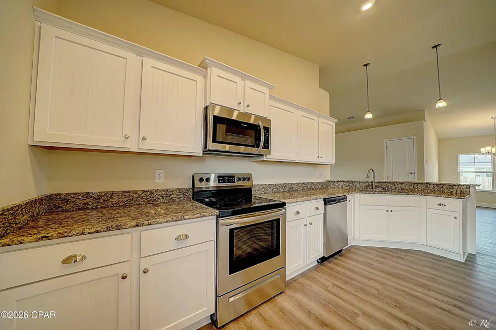 109 Saw Grass Way Panama City, FL 32404