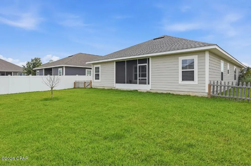 109 Saw Grass Way Panama City, FL 32404