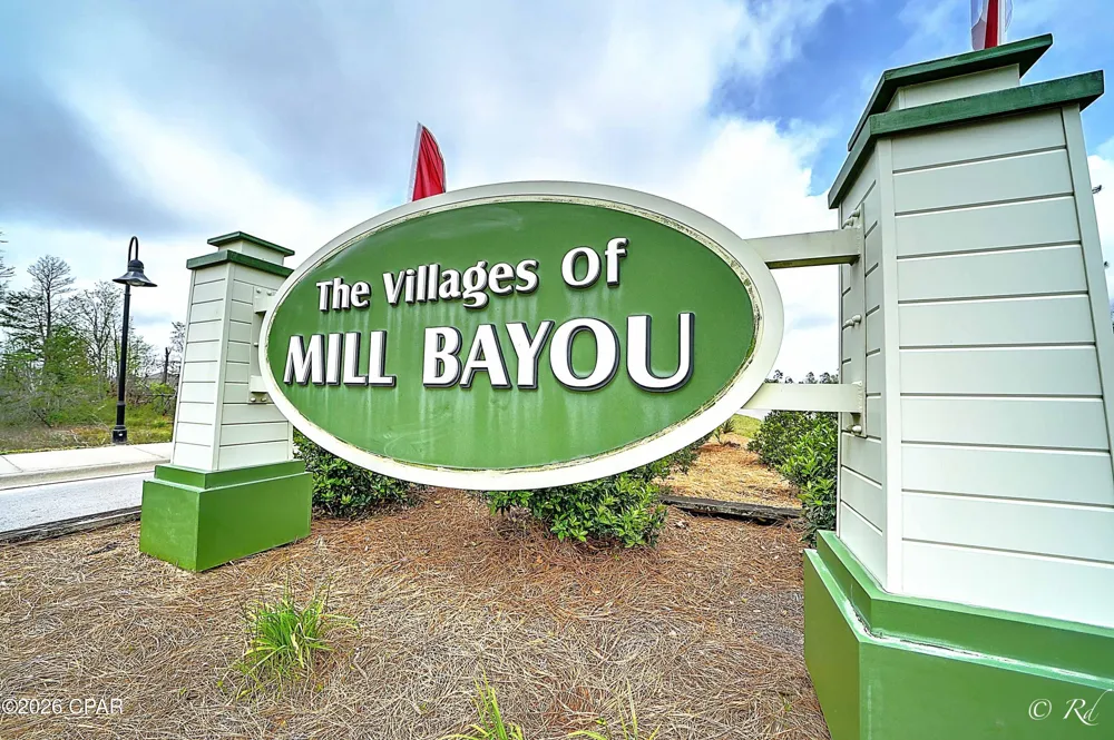 109 Saw Grass Way Panama City, FL 32404