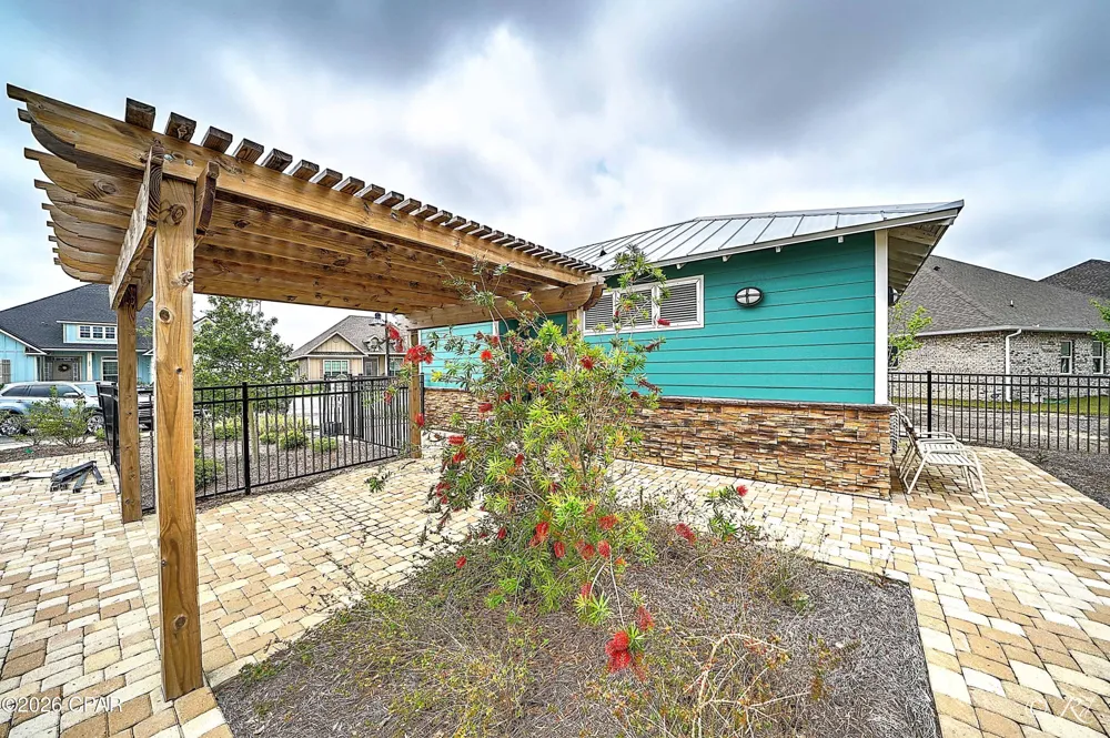 109 Saw Grass Way Panama City, FL 32404