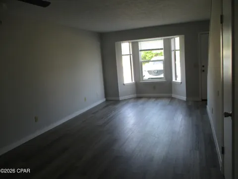1220 Stephen Drive #1