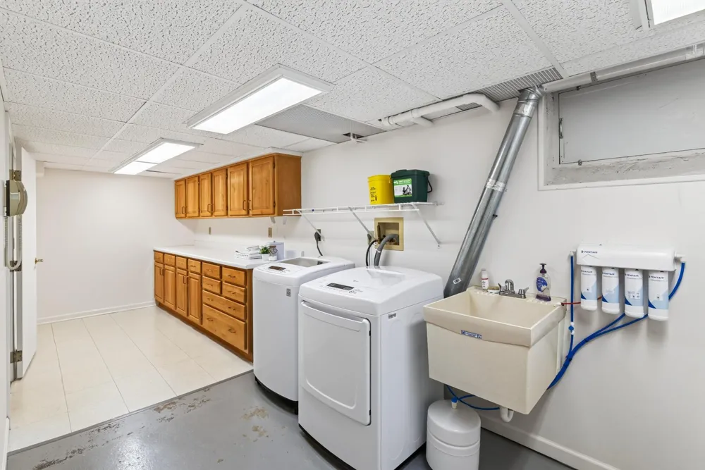 1796 Beechwood Avenue Saint Paul, MN 55116