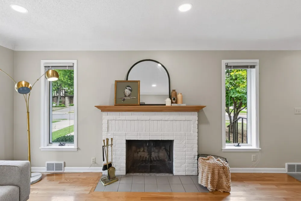 1796 Beechwood Avenue Saint Paul, MN 55116