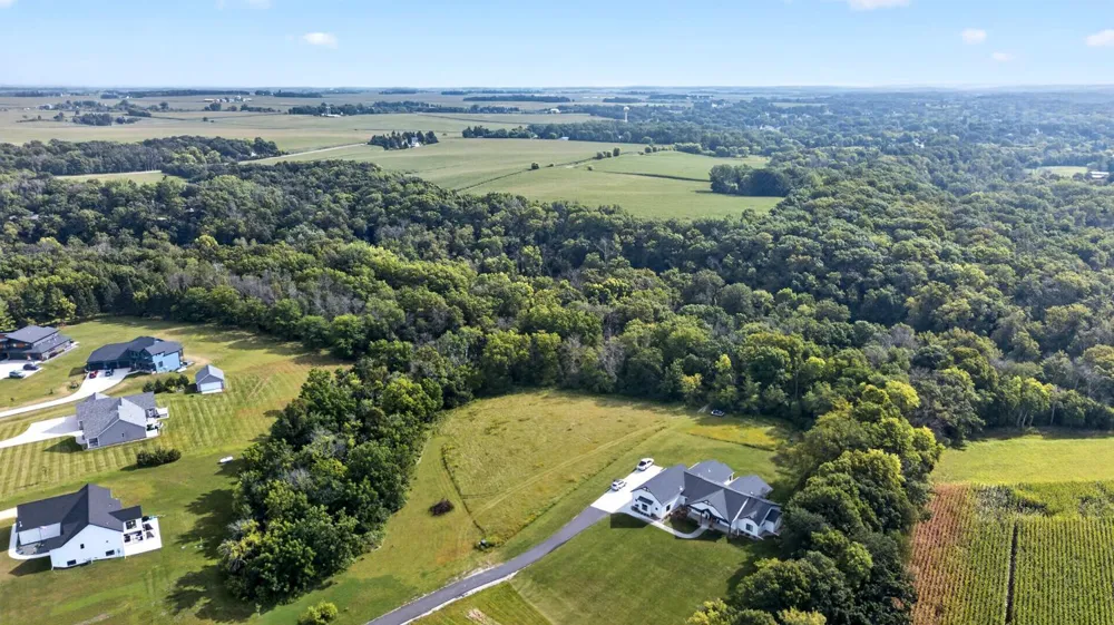 60742 226th Avenue Mantorville, MN 55955