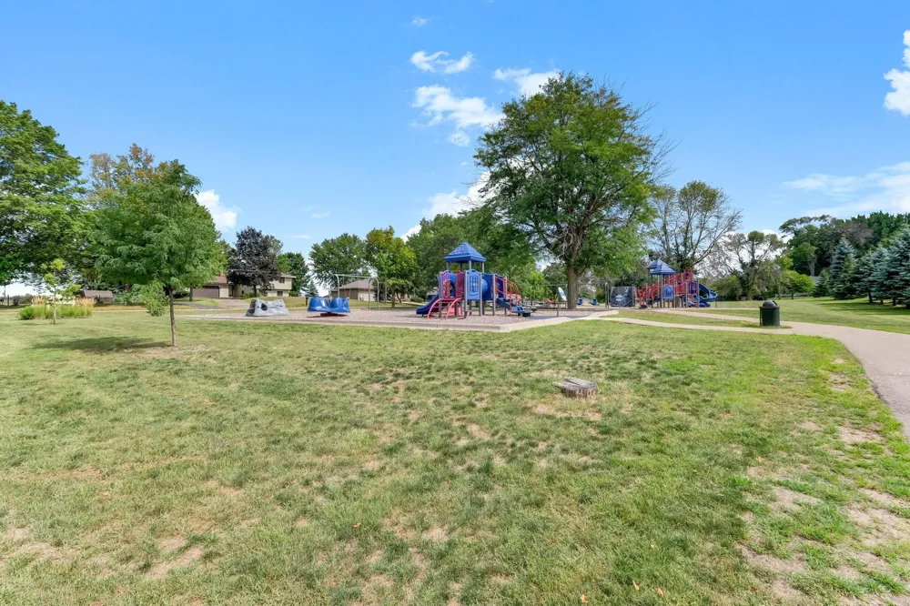 405 Green Avenue SE Watertown, MN 55388