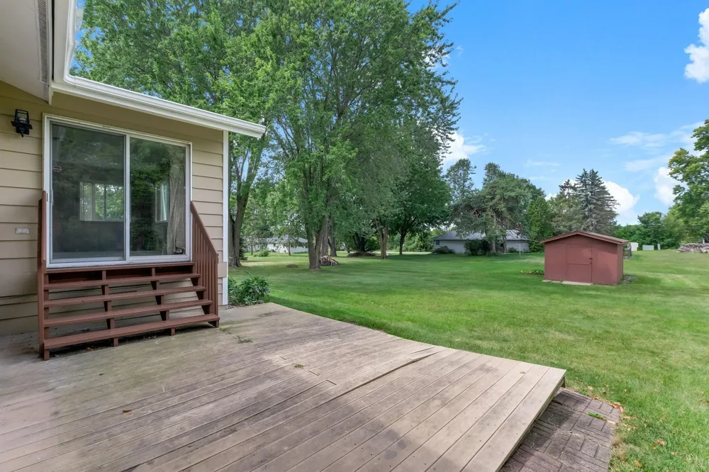 405 Green Avenue SE Watertown, MN 55388
