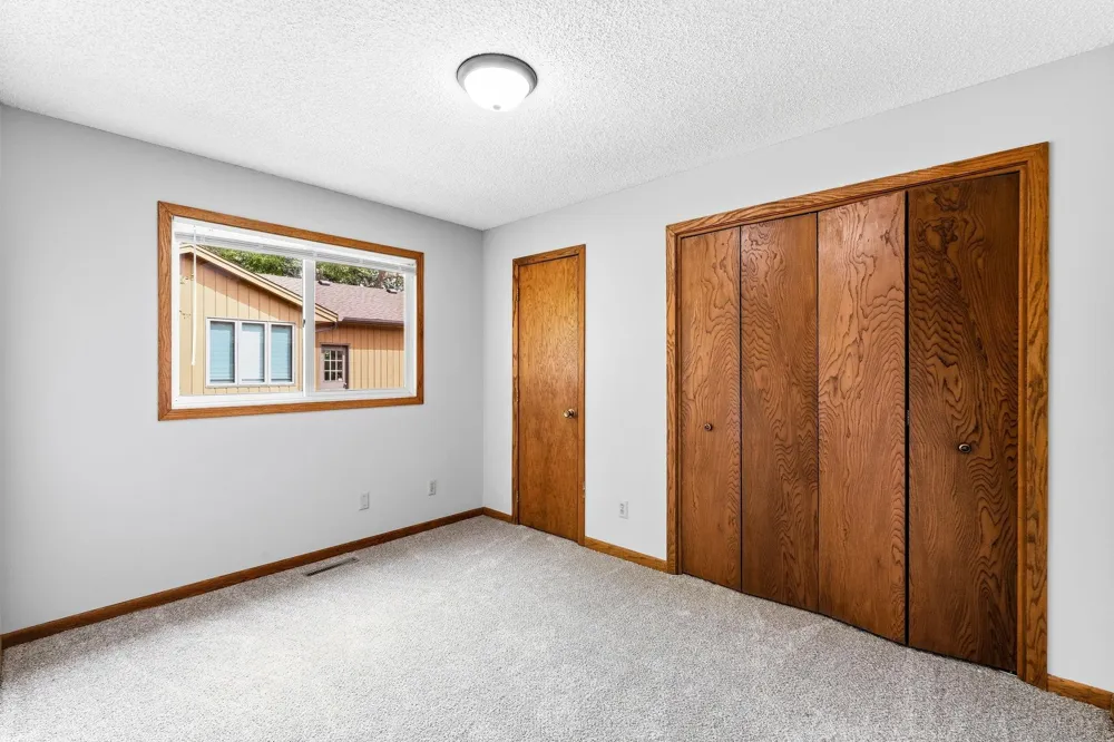 405 Green Avenue SE Watertown, MN 55388