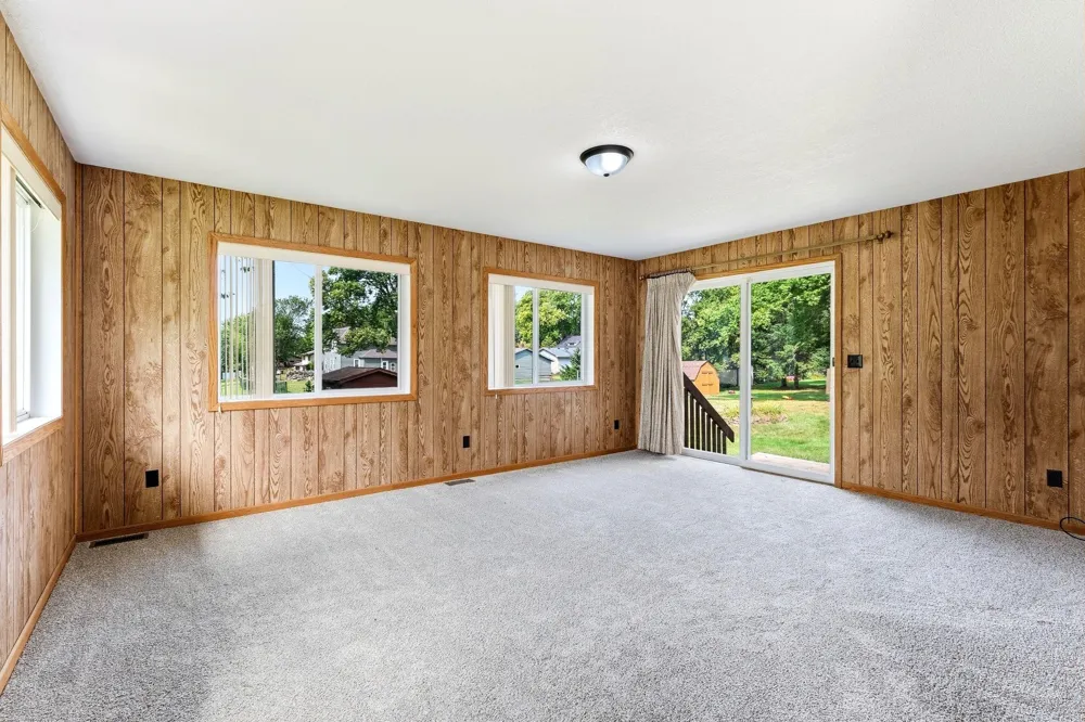 405 Green Avenue SE Watertown, MN 55388